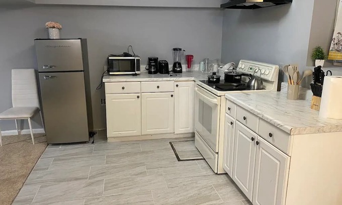 Calverton Apartment | Private Entry 3-Bedroom Retreat in Silver Spring, MD