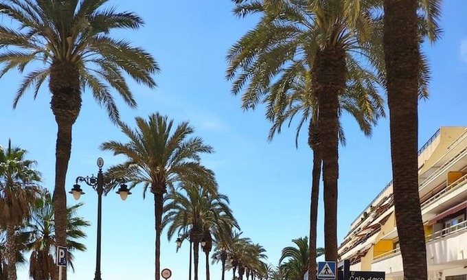Aguadulce Apartment | Charming Three Bedrooms Apartment With Seaview