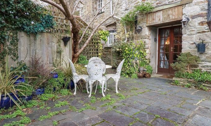 Ladock Cottage | Pet-Friendly Mill Retreat with Garden in Beautiful Summercourt