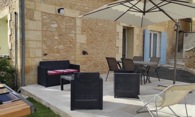 Le Buisson-de-Cadouin House | Discover Tranquil Stays in Dordogne Valley Near Sarlat