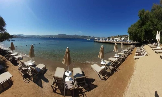 Yalikavak Apartment | Beachfront 2-1 Suite in Yalikavak with Pool & Spa