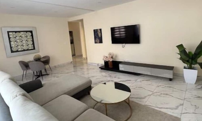 Cocody Apartment | Cozy Notre Dame 2-Bedroom Retreat - Family Friendly Stay