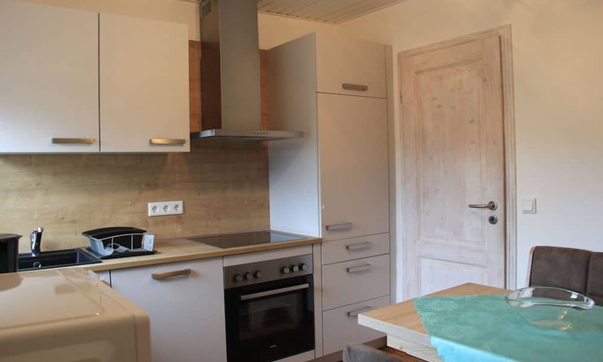 Center/Hamm-Bossendorf Apartment | Cozy Ferienwohnung Asterix for 1-2 Guests with Kitchen