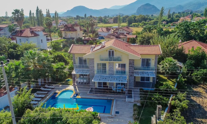 Dalyan Villa | Experience Comfort at Dalyan Tulip Palace Villa