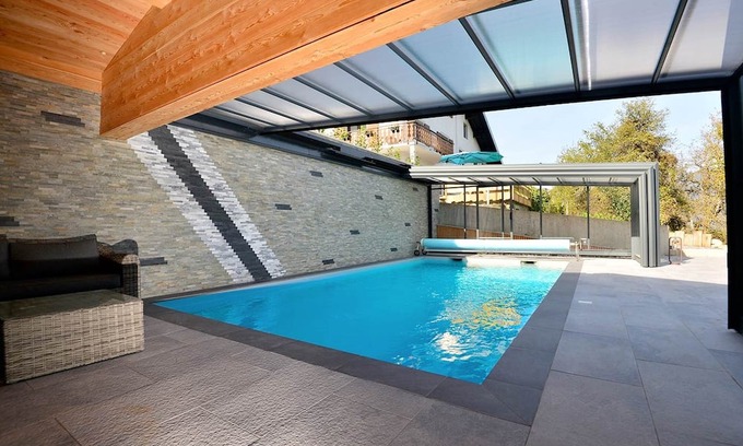 Scionzier House | Cozy MARCELLY Room with Pool and Ocean View Awaits You