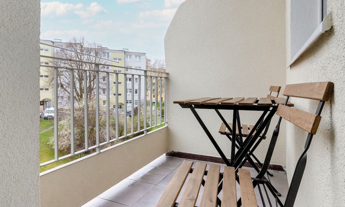 Redlowo Apartment | Cozy Studio for Four with Kitchen and Pet-Friendly Perks