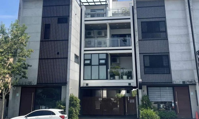 Dongshan Bed & Breakfast | Discover Family-Friendly Stays at H-house Hotel