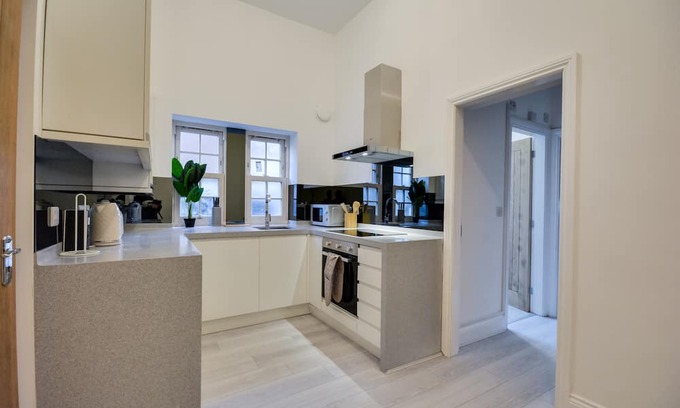 Wigan Apartment | Comfortable 1-Bed Apartment in Wigan with Breakfast Included