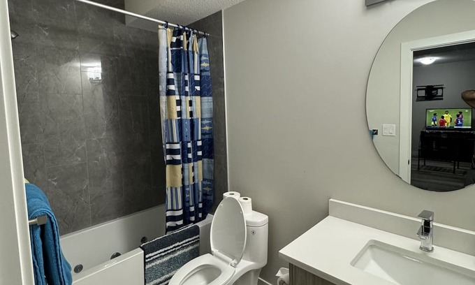 Leduc County House | Cozy home for your lovely stay