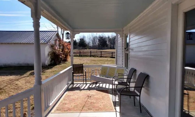 Red House Other | Secluded Freedom Lookout: Family-Friendly Retreat Near Liberty