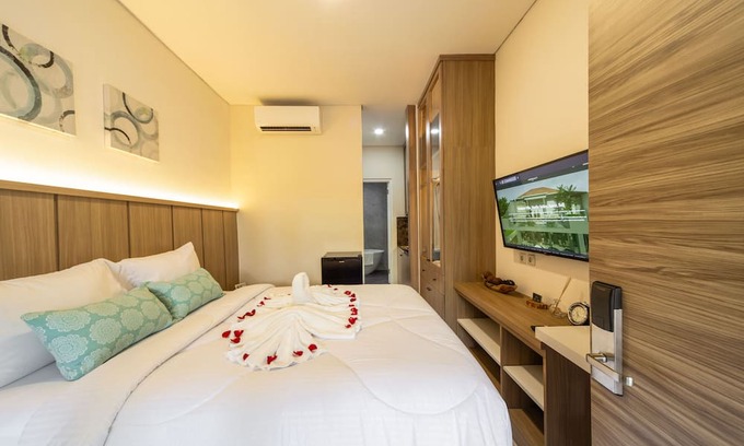 Denpasar Timur House | Verdant Bali Sekar Sari Sanur Bali Standard Studio Apt Close to Nusa Penida Port