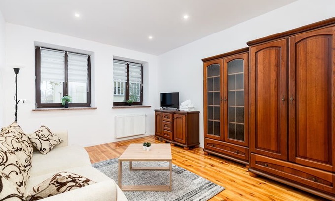 Stare Podgorze Apartment | Cozy Czackiego Standard Studio with Breakfast & Kitchen