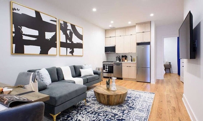 Park Slope Apartment | Discover 2BR/1Bath Getaway in Prime Park Slope