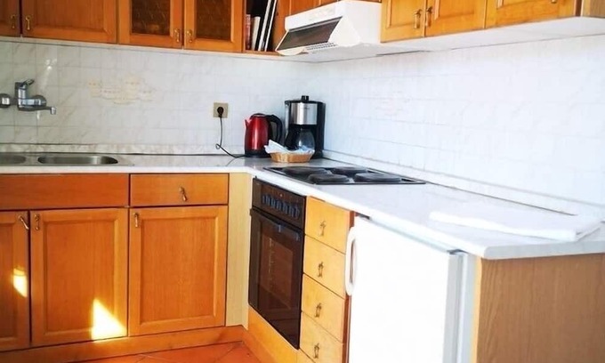 Brulo Apartment | Pet-Friendly Haven with Pool and Spa at App Aurora A4