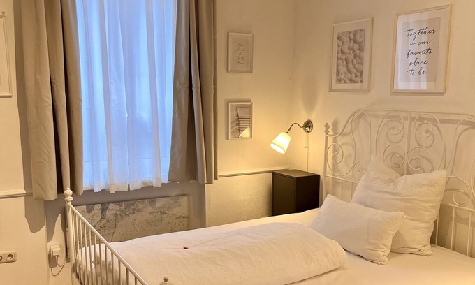 Bamberg Apartment | Wunderschönes, Ruhiges und Sonniges Apartment Zentral Gelegen, 10min zum Bahnhof