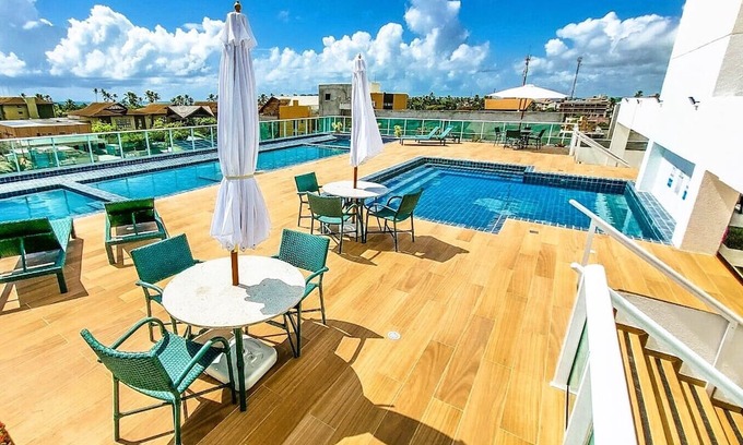 Porto de Galinhas Resort | Beachfront Porto de Galinhas Studio with Rooftop Pool