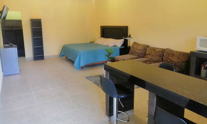 El Zacatal Apartment | Convenient Stay Near Airport and Beaches with Parking