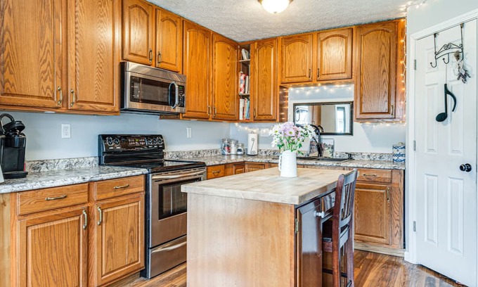 Attica House | Pet-Friendly Attica Vacation Rental with Inviting Patio
