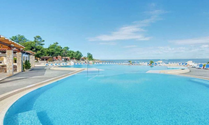 Monterol Apartment | Modern Apartment with WiFi, Pool & Pet-Friendly Comfort
