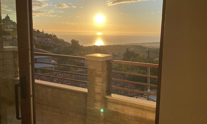 Roseto degli Abruzzi Bed & Breakfast | Discover Setaluxury B&B: Spa, Hot Tub & Family-Friendly Stays
