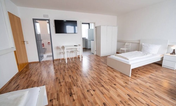 Oggersheim Apartment | Cozy Apartment for 3 Guests in Ludwigshafen am Rhein
