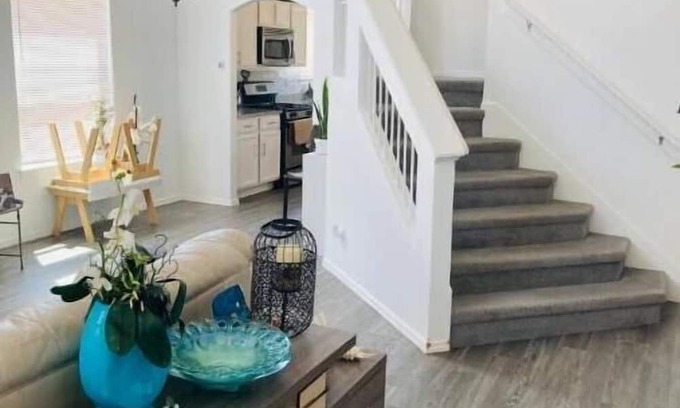 Northeast El Paso House | Modern Renovated House with Family and Pet-Friendly Amenities