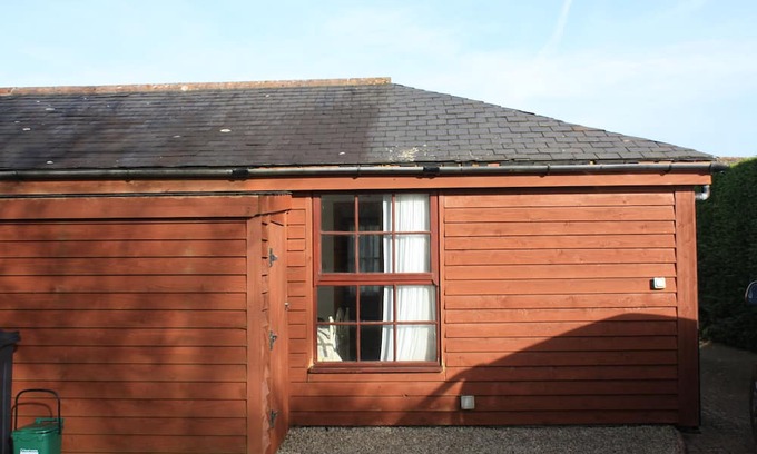 Lostwithiel Cabin | Idyllic Wooden Lodge Near River Fowey with Breakfast Included