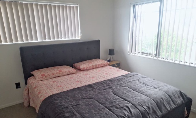Papatoetoe House | Room available <> Close to Airport & all amenities
