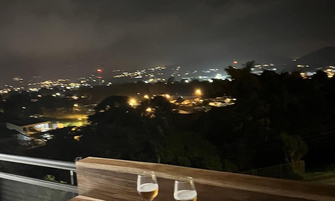 San Ramon Apartment | Spacious Family Apartment with Scenic Views Near Town