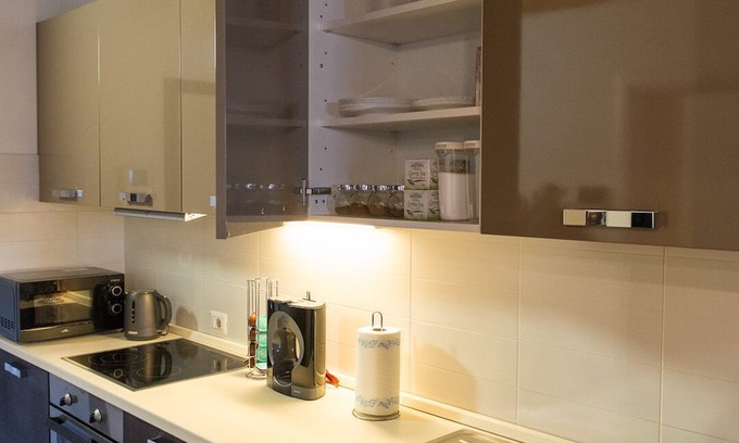 Kosice Old Town Apartment | Cozy Loft on Hlavna with Two Bathrooms & Child-Friendly