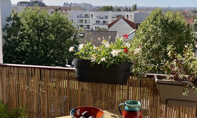 Bezons Apartment | Relaxing Retreat Near Paris with Ocean Views & Hot Tub