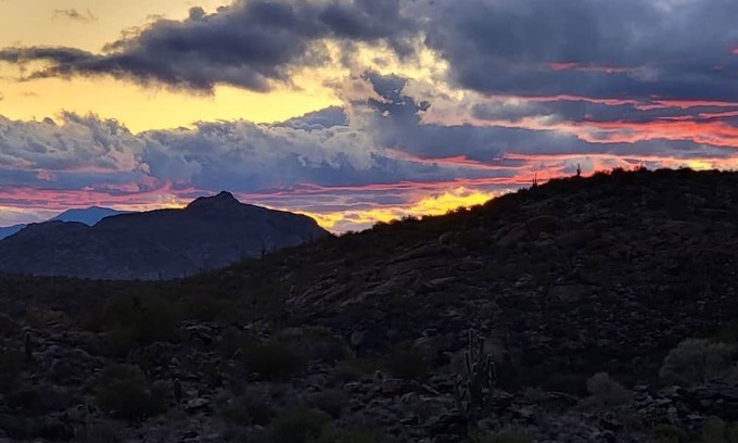 Wickenburg House | Welcome to Wickenburg. Clean home located less than a mile from downtown