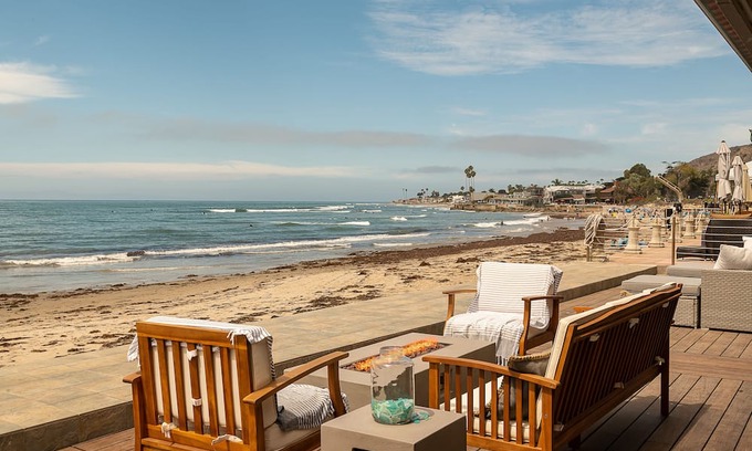 Ventura House | Stunning Beach House Steps from Prime Surf Break