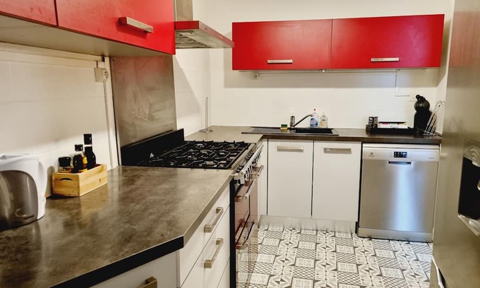 Quartier de France House | Relaxing Retreat at L'eugène - 3 Bedroom Getaway