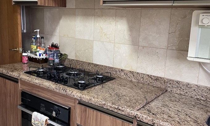 Frade Apartment | Cozy Apartment Steps from the Beach with Free Parking