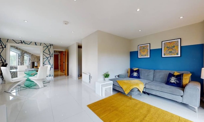 Grangetown Apartment | Marina Apartment