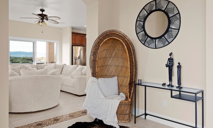 Sunrise Desert Vistas House | Pet-Friendly 4BR Desert Retreat with Panoramic Views
