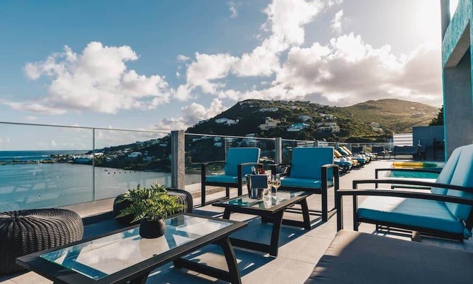 Oyster Pond Villa | Indulge in Serenity at Vijoux in Oyster Bay - Oceanfront Escape