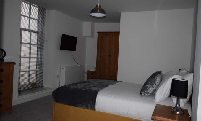 Worksop Apartment | Modern studio retreat in Worksop