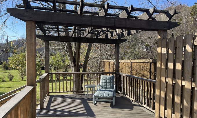 Athens House | High end luxury retreat in quiet Athens neighborhood