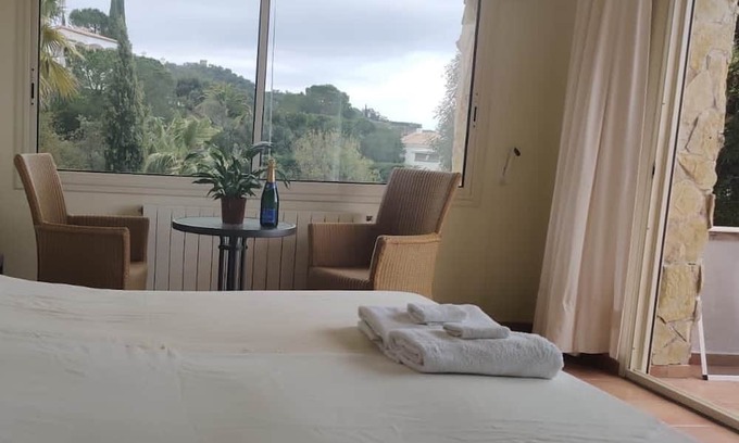 Castell-Platja d'Aro Villa | Pet-Friendly Villa in Girona with Family Amenities