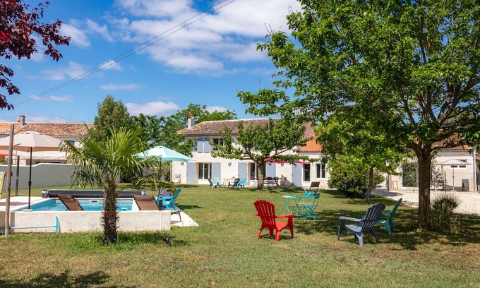 Balanzac Bed & Breakfast | Oceanfront Escape with Pool Near Sainte and Royan