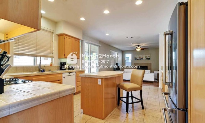 Lancaster House | Discover The Eden on Harbor St: Family & Pet Friendly Stay