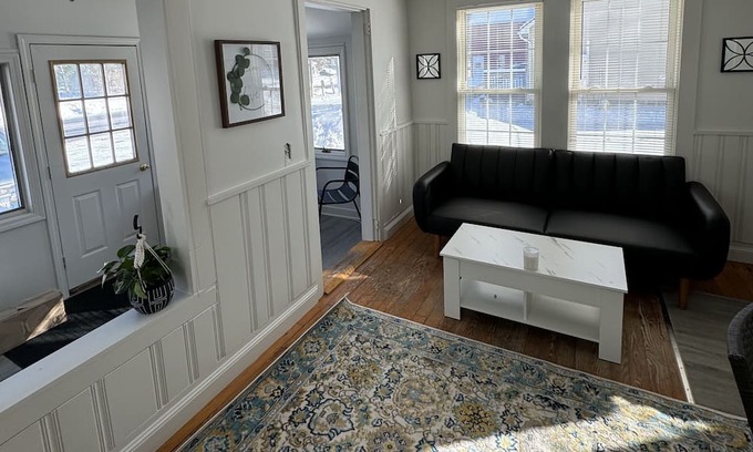 Sebago House | Cozy Home 1 bedroom, 1 bathroom home in Sebago, Maine next to Sebago Lake!