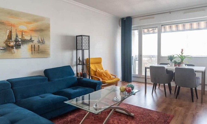 Malakoff Apartment | Spacious 75 m² family apartment in Malakoff