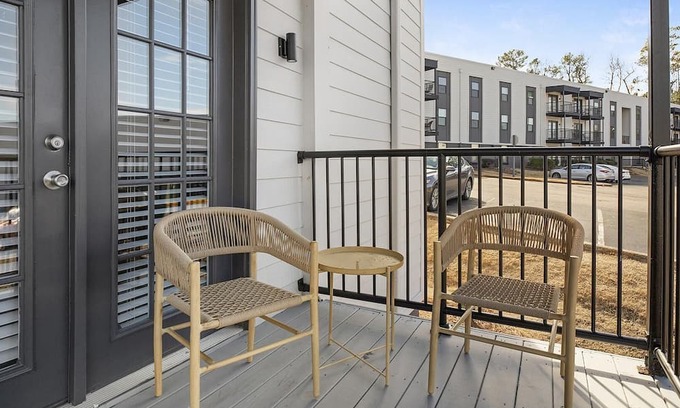 Homewood Apartment | Modern Apartment with Kitchen in Prime Location