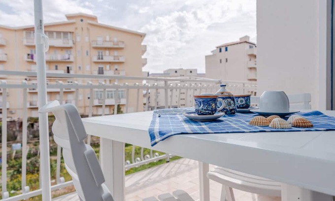 Porto Empedocle Apartment | Seaside Retreat 'Nautilus' with Wi-Fi and Pet-Friendly Perks