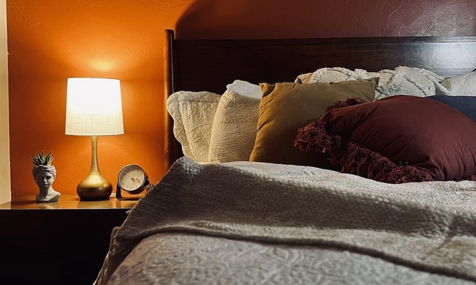 Wheatland House | Cozy Butterfly Boho Retreat for Family Fun in Oklahoma City