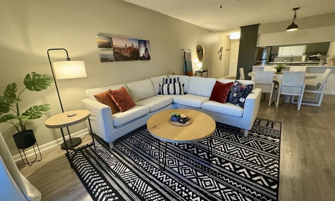 St. Augustine Condo | Inviting Condo Steps from Historic Downtown Attractions