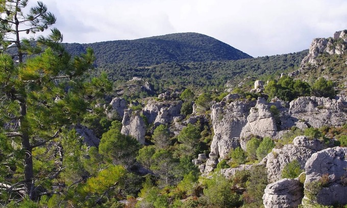 Lodeve Apartment | Serene Apartment with Garden and Scenic Views Awaiting You